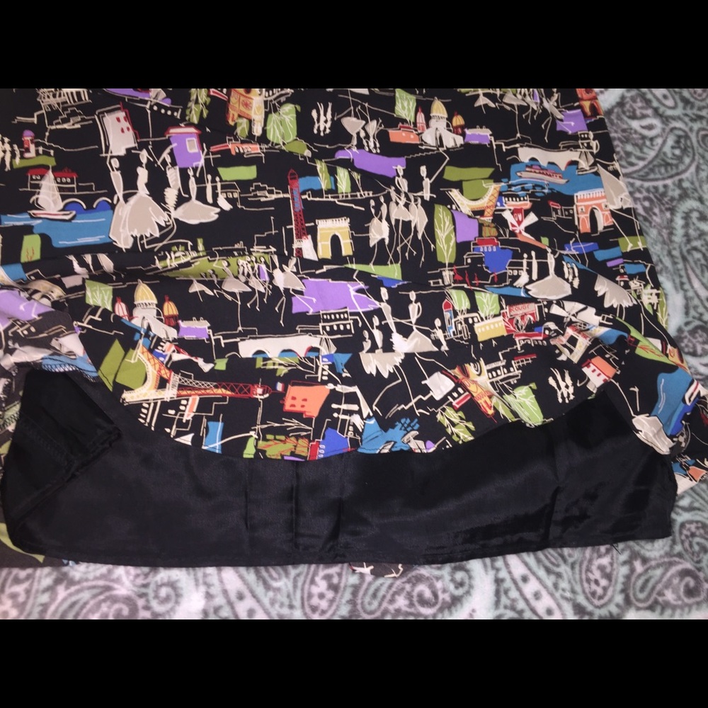 Skirt by Intriguing Threads - Picture 6 of 6